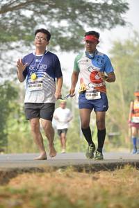 BIB: 40503, 41912
                            <button type="button" onclick="openModal(8381165)" class="btn btn-primary btn-sm float-right btn-popup" data-toggle="modal" data-target=".modal-high-quality">
                        <i class="fas fa-shopping-cart"></i> Add to Cart
                    </button>
                                            <button type="button" onclick="isThisMe(8381165, true)" class="btn btn-success btn-sm float-right btn-popup btn-isme hidden" data-toggle="tooltip" data-placement="bottom" title="นี่คือรูปของคุณใช่ไหม คลิกที่นี่เพื่อเอาเข้าอัลบั้ม">
                        <i class="fas fa-plus"></i> Add to album
                    </button>
                    <button type="button" onclick="isThisMe(8381165, false)" class="btn btn-warning btn-sm float-right btn-popup btn-isnotme hidden">
                        <i class="fas fa-ban"></i> Remove from album
                    </button>